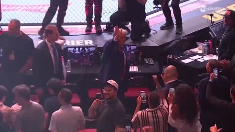 Watch Joe Rogan’s Reaction When Trump Goes Over to Shake His Hand at UFC Event