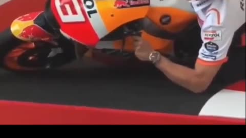 DOWN TO EARTH 🔥🔥🔥 || MARC MARQUEZ || WAIT FOR END || TROLL CHATTER || #shorts #trending #marcmarquez