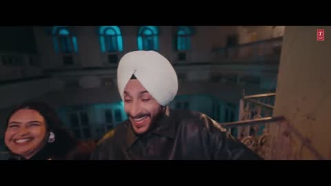 GAJRA (Official Video) |