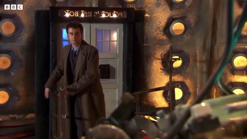 The Tenth Doctor regenerates _ Doctor Who - BBC