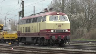 218 105-5 with Kirow in Bischofsheim