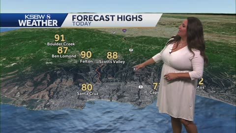 BUSTY MILF Gina's weather forecast (8/29/23) HUGE RACK IN WHITE!