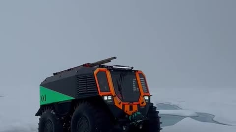 Anti-skid tire for driving in snow