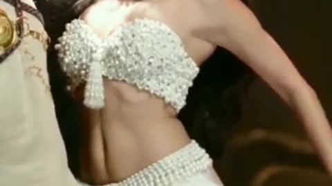 Kosu kosu Nora fatehi dance performance