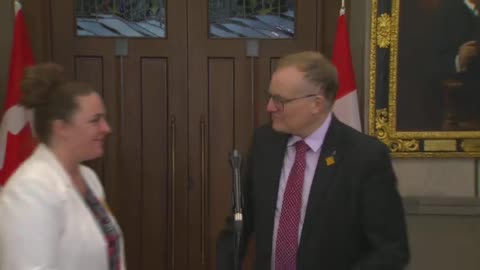 Canada: NDP MP Peter Julian speaks with reporters after question period – November 18, 2022