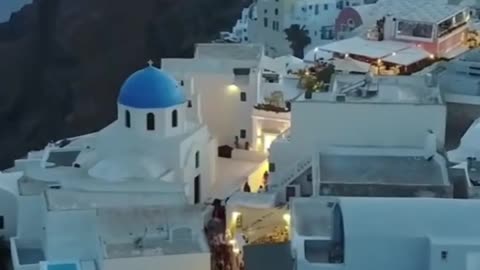 This Is The Best Time To Visit Greece