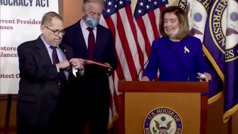 Jerry Nadler cuts the cheese