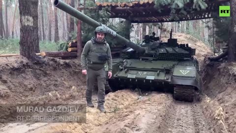 Russian tanks play a pivotal role in the army's advance in Lugansk