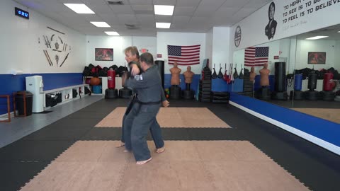 An example of the American Kenpo technique Fatal Deviation