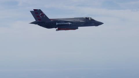 F35 FIGHTER JETS IN ACTIONS