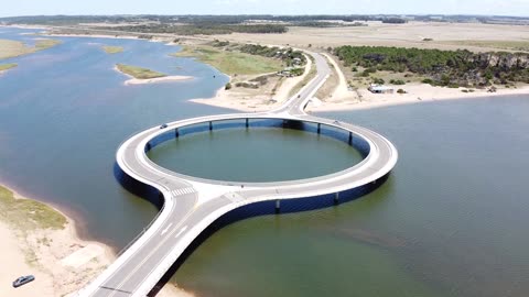 Circular Bridge