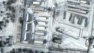 Satellite images show Russian troops near Ukraine border