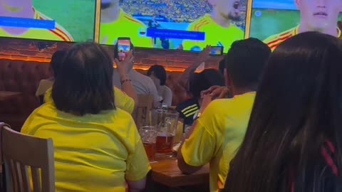 Restaurant - Partido de Colombiana contra Uruguay - Noches De Colombia de la 90