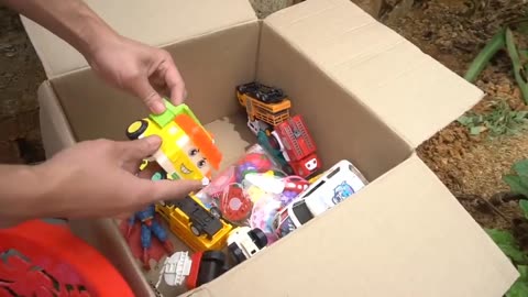 how to find a box full of toys | menemukan kotak penuh mainan