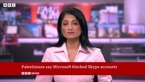 Palestinians living abroad say Microsoft unfairly closing accounts | BBC News