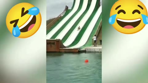 Water Skating...🤣😄😁🤣