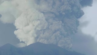 Erupting Volcano..🔥💥☄️