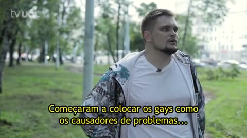 A RÚSSIA GAY QUE NÃO PODE SAIR DO ARMÁRIO , o sistema comunista e socialista não permitem no começo é só massa de manobra depois vira gado confinado em casa 🏠