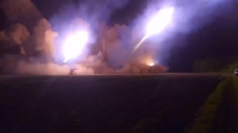 👍🔥 While you sleep...Ukrainian artillery works!