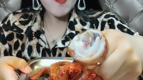 ASMR eating Spicy Seafood 🔥🔥🔥