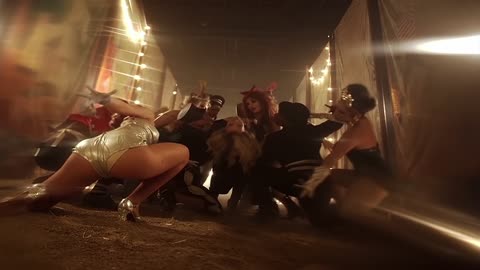 Britney Spears - Circus (Upscale) UHD 4K