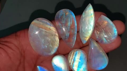 RAINBOW MOONSTONE