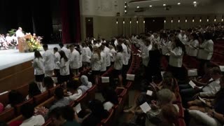 University of Minnesota medical students swear an oath to CRT 😲