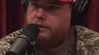 Luke Combs Can't Read Sheet Music???