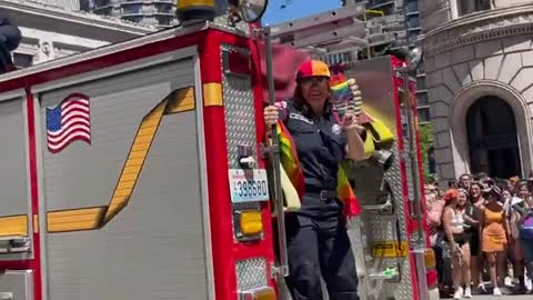 Seattle Fire Dept marching in uniforms despite organizers banning SPD from attending Pride