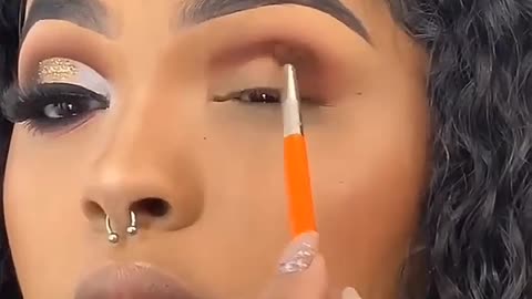 Eyes makeup