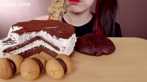 ASMR TIRAMISU CAKE, CHOCOLATE COOKIES MUKBANG 티라미수 케이크, 초콜릿 칩 쿠키 먹방 eating sounds