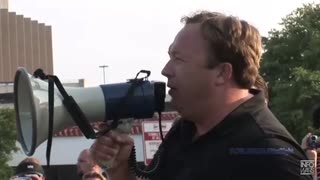 Alex Jones Bullhorns Rick Perry With The INFOWARRIORS - 11/27/2007