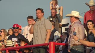 Ron DeSantis greets Oklahoma crowd