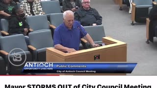 Mayor storms out of city council meeting after complete meltdown