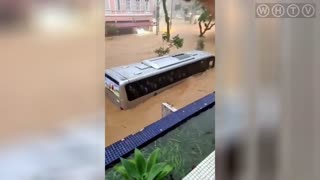 Chaos in Brazil! Major Floods and Landslides hits the city of