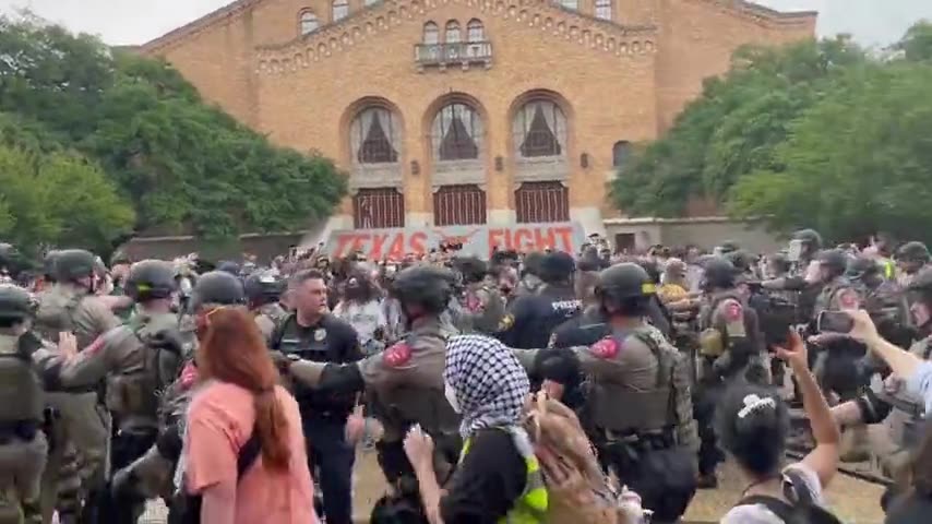 Texas DPS Decides To Respond To Pro-Palestine Protests At The University Of Texas