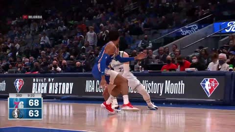 Luka Doncic Schools Matisse Thybulle And Tries To Break The Rim