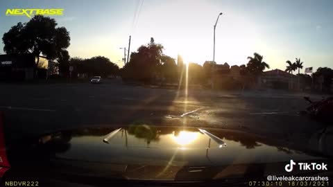 Dashcam Crazy CAR CRASH Videos Compilation