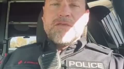 Canada: Calgary Police officer with 24 years on the job tells other officers not to take the jab