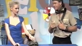 Steve Irwin casually reacts to being bitten by a snake live on Australian TV in 1991.