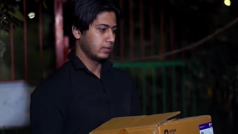 Waiter ko Nikala Free Khana Dene ke Liye #shorts #trending #shortvideo #viral #HARIRAM @HRAM499