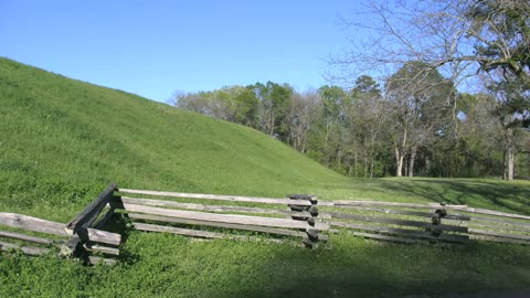 Mississippi Emerald Mound And Split Rail Fence