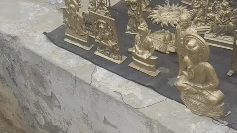 Aluminium casting making statue