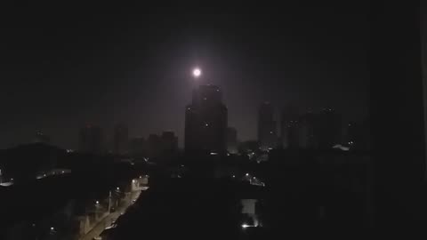 Lua de Sao Paulo, Capital, as 05:55 da manha, do dia 04 de junho de 2023