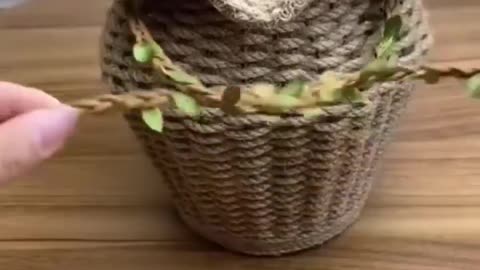 Diy vase using recycle item