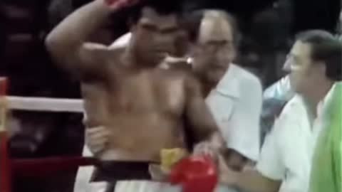 Ali Vs Frazier 3! AWESOME HIGHLIGHTS!!!