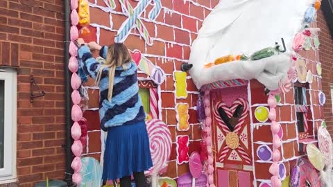 Christmas-loving mother transforms home into gingerbread house