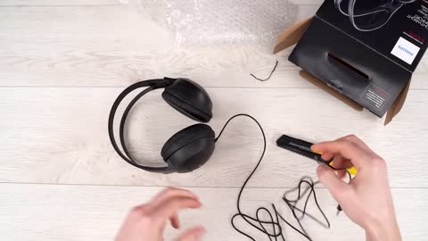 Upgrade Your Headphones by Making it Wireless