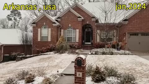 ***Arkansas Now ! snow storm covered Little Rock Arkansas USA***