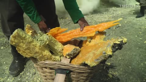 Why Miners Risk Their Lives To Get Sulfur From An Active Volcano